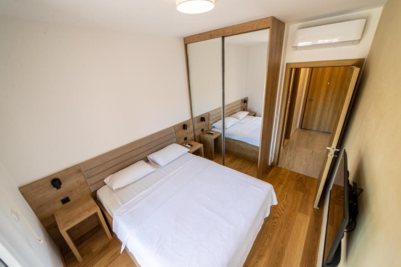 Apart Kraft Podgorica Zewnętrze zdjęcie